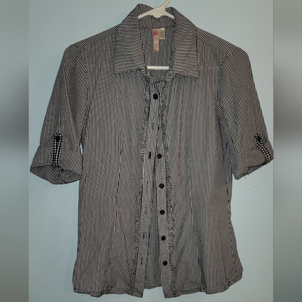 Degrees Vintage button collar striped top with roll up Cuff sleeves